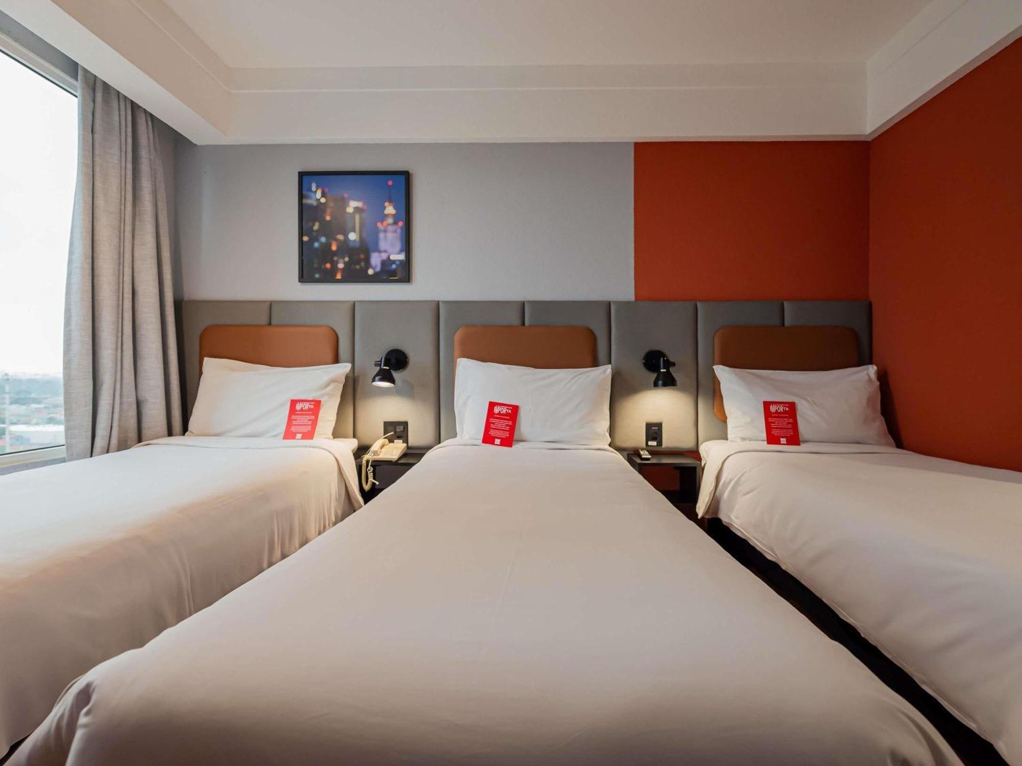 Quarto Triplo Standard