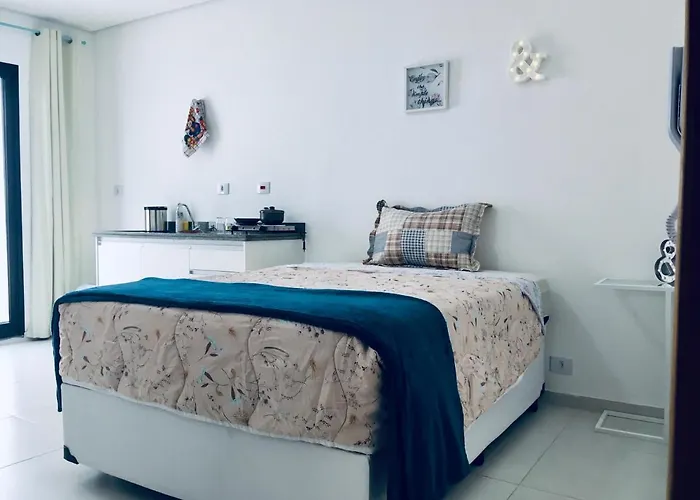 H34 Hotel